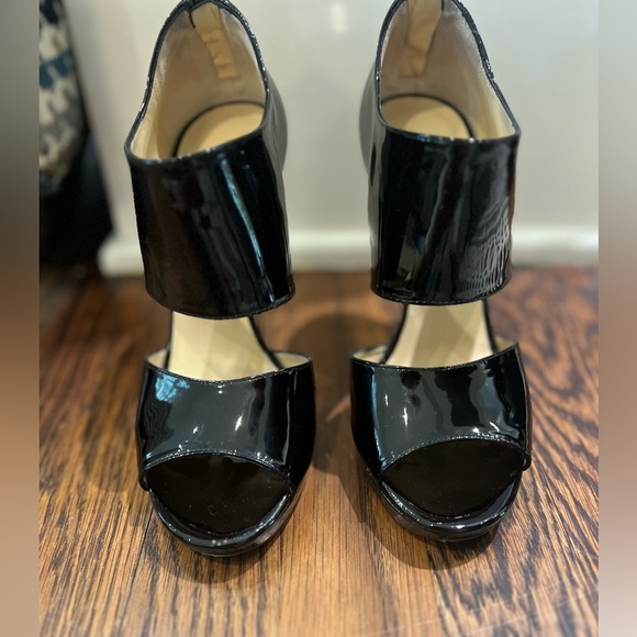 Jimmy Choo Black Patent Private Shoe - Picture 1 of 15